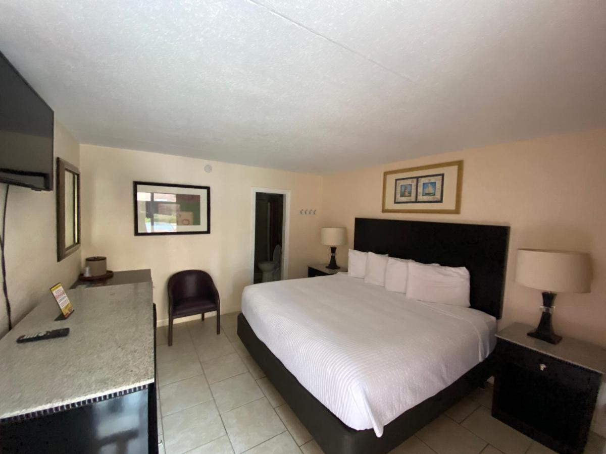 Sea Banks Motor Inn Myrtle Beach Exterior photo